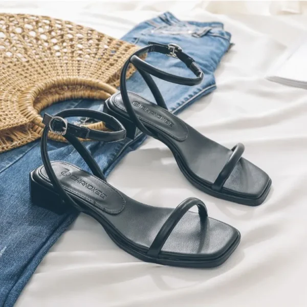 Simple Cross Low Heel Sandals Middle Heel Women's Shoes - Image 4