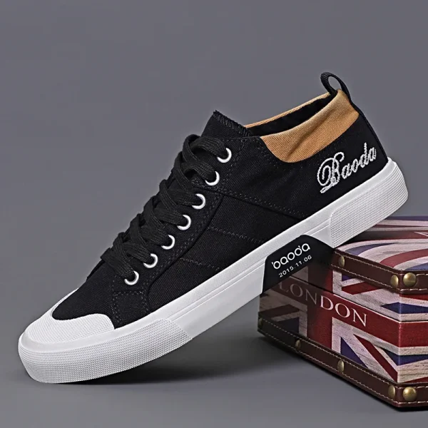2025 Breathable Walking Footwear Men Trendy Flat Skateboard Sports Soft Sole Cloth Casual Sneakers Fashion Canvas Shoes - Image 2
