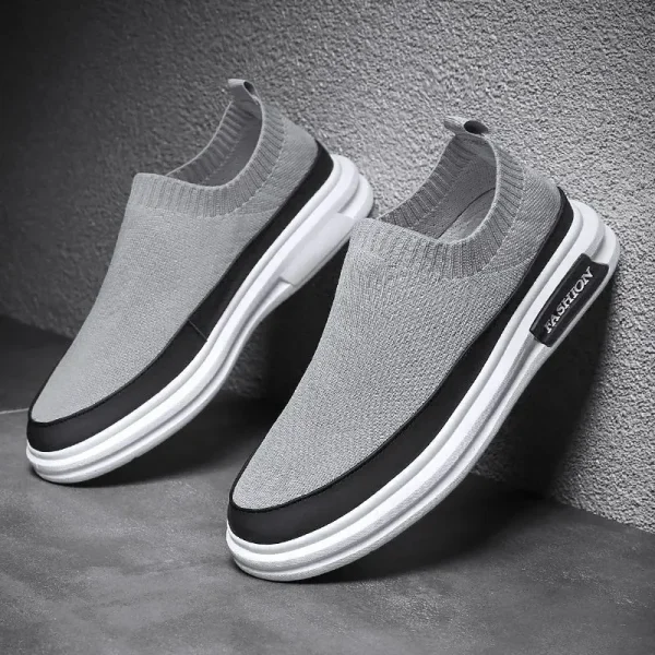 2025 New Flying Woven Breathable Light Men's Shoes Thick Bottom Fashion Casual Sports Shoes - Image 4