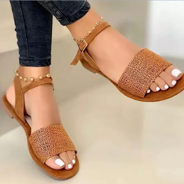 2025 Women's Summer New Product Comfortable Flat Bottom 40-43 Large Casual Sandals for Women - Image 4