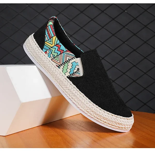 2025 New Men's Shallow Cloth Shoes Wearable and Comfortable Breathable Casual Flat Shoes Youth Student Shoes - Image 3