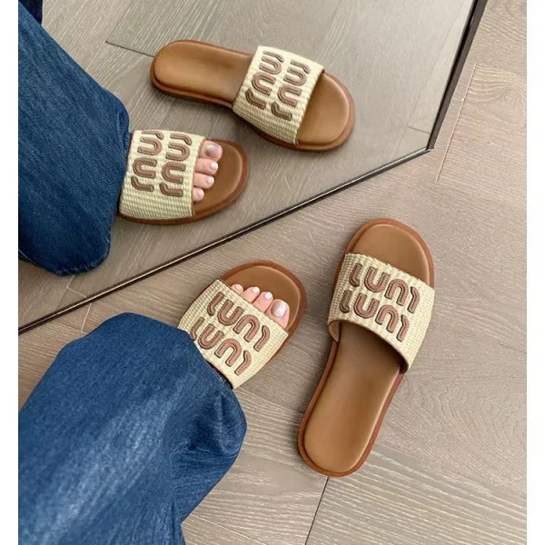 2025 Flat slippers for Womens Shoes Outdoor Beach Non-slip slippers for Woman Luxury Ladies Design slippers for Women - Image 4