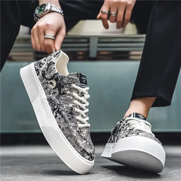 2025 Men's Shoes Spring Hot Shoes Thick Sole Printing Increase Casual Board Shoes - Image 6