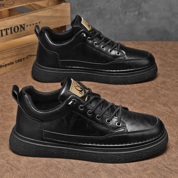 2025  Men's Shoes New Breathable Waterproof Non-slip Chef Shoes Sports Casual Shoes