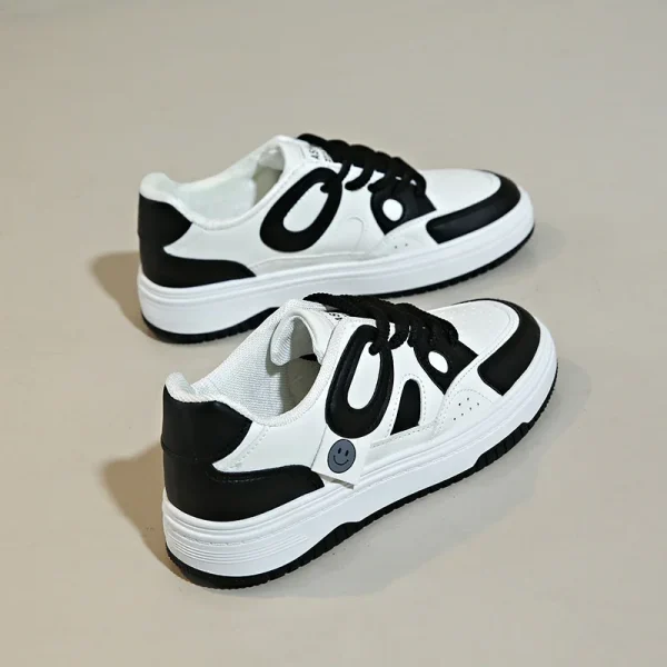 2025 Fashion Women Sports Shoes Lightweight Walking Style Shoes Causal Women Sneakers