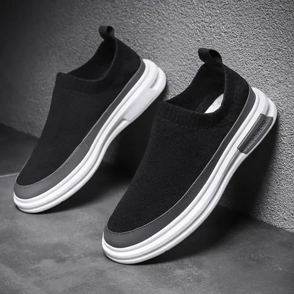 2025 New Flying Woven Breathable Light Men's Shoes Thick Bottom Fashion Casual Sports Shoes - Image 3