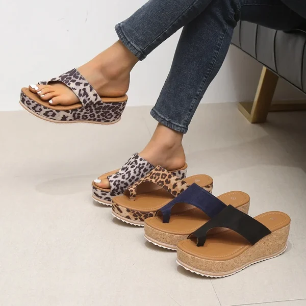 2025 Women Summer Outdoor Platform Heeled Sandals Thick Bottom Flip Flops Wedges Sandals - Image 4
