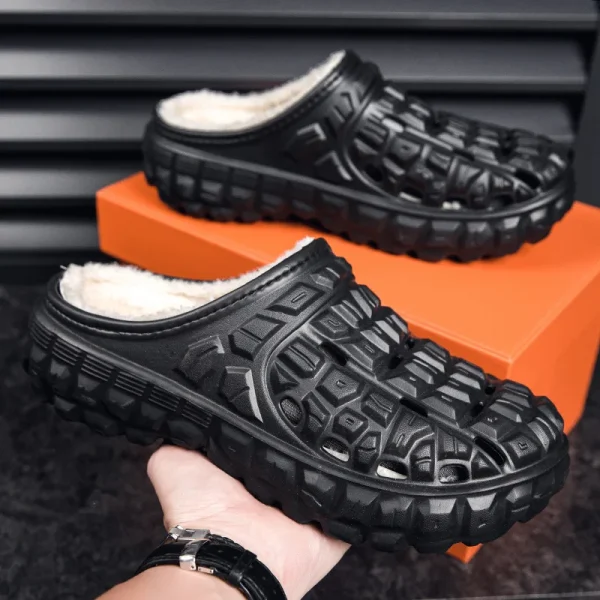 2025 New Casual Sandals for Men Autumn and Winter Warmth Classic Three-color Fashion Garden Shoes