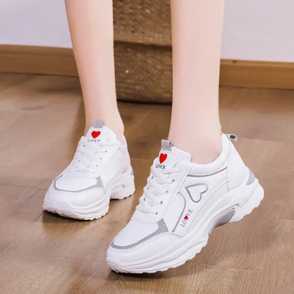 Vintage Casual Mahjong Board Shoes Women's Net Red New Fashion Sports Board Shoes Women - Image 4