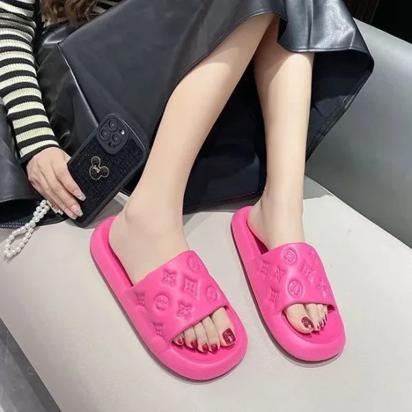 2025 Fashion Design Flat Soft Emboss Flower Upper Outdoor Home Women slippers Sandals - Image 5