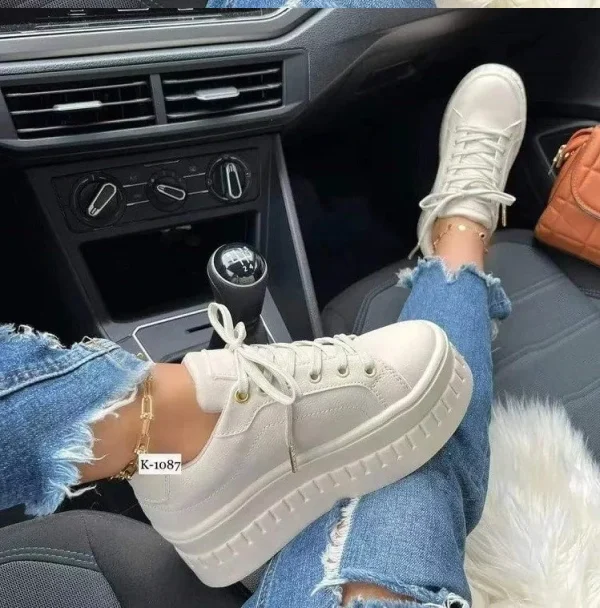 2025 Platform White Shoes Woman Sneakers Fashion Ladies Trainers Baskets Femme Casual Chunky Sneakers Woman