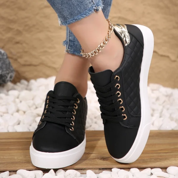 2025 Women's Large Casual Small White Shoes Comfortable Casual Flat Plaid Lace-up Women's Casual Shoes - Image 2
