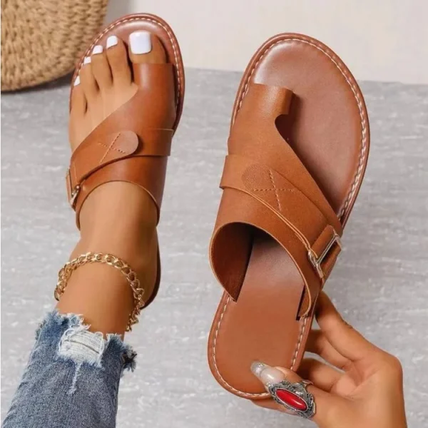 2025 Summer New Fashion Large Size Women's Flat Sandals Casual Simple Comfortable Non-slip Slippers Women Shoes - Image 6