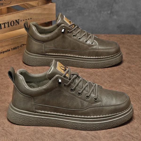 2025  Men's Shoes New Breathable Waterproof Non-slip Chef Shoes Sports Casual Shoes - Image 2