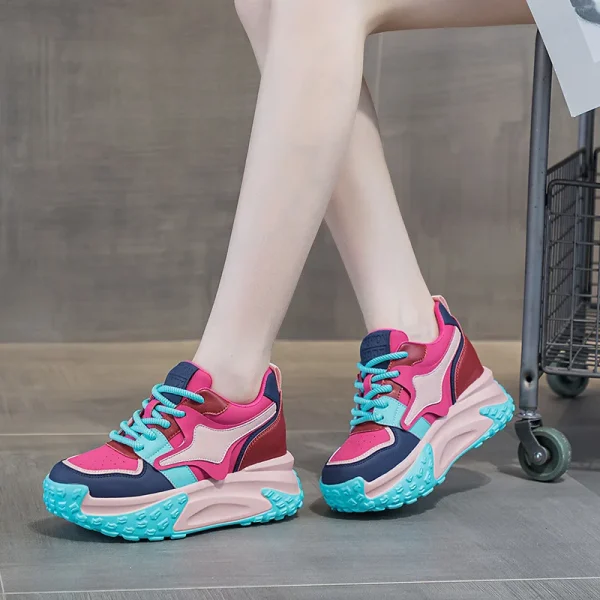 2025 Popular Light Weight Casual Shoes Platform Casual Women's Shoes Women Designer Sneakers - Image 4
