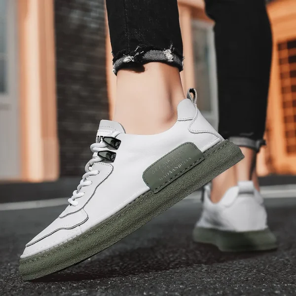 2025 New Men's High-quality Leisure Flat Shoes Fitness Walking Shoes Men's Leather White Shoes - Image 4