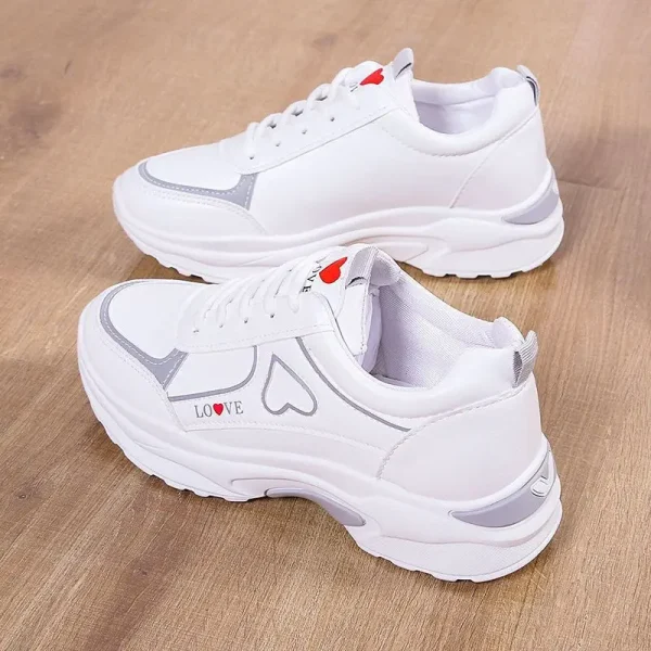Vintage Casual Mahjong Board Shoes Women's Net Red New Fashion Sports Board Shoes Women - Image 3