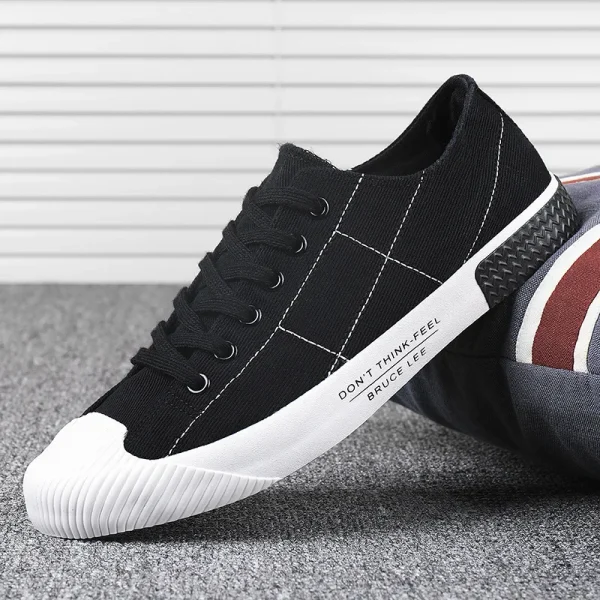 2025 New Arrival Men's Casual Low-Top Canvas Shoes Sneakers Fashionable Lace-Up All-Match Canvas Shoes for Men - Image 4