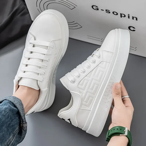 2025 New Classic White Shoes Mens Round Headed Sponge Cake Campus Fashion Trend Versatile Shoes - Image 4