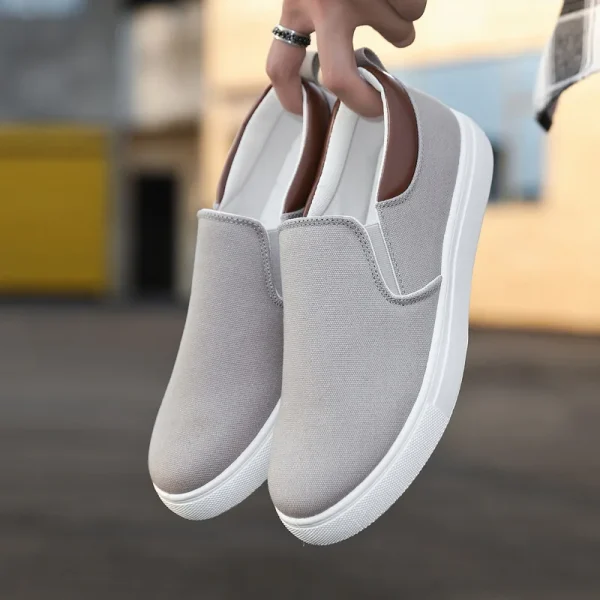 2025 New Canvas Shoes for Men's Versatile Casual Shoes Large Board Shoes - Image 3