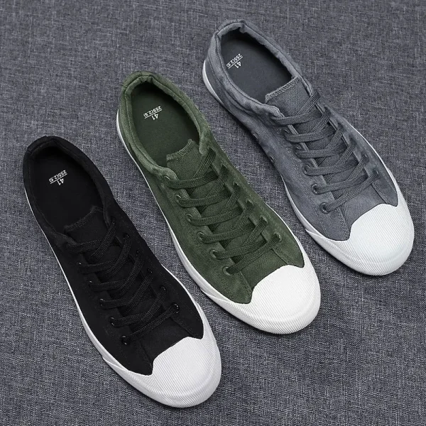 2025 Canvas Shoes Breathable Casual Shoes Simple Skateboard Shoes