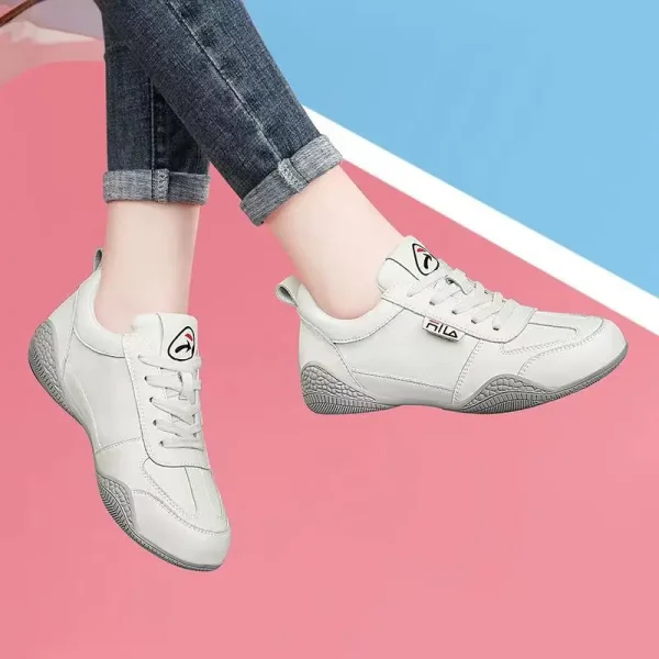 2025 Summer New Low-top Wash Casual Shoes Non-slip Soft Bottom Fashion Ladies Sneakers